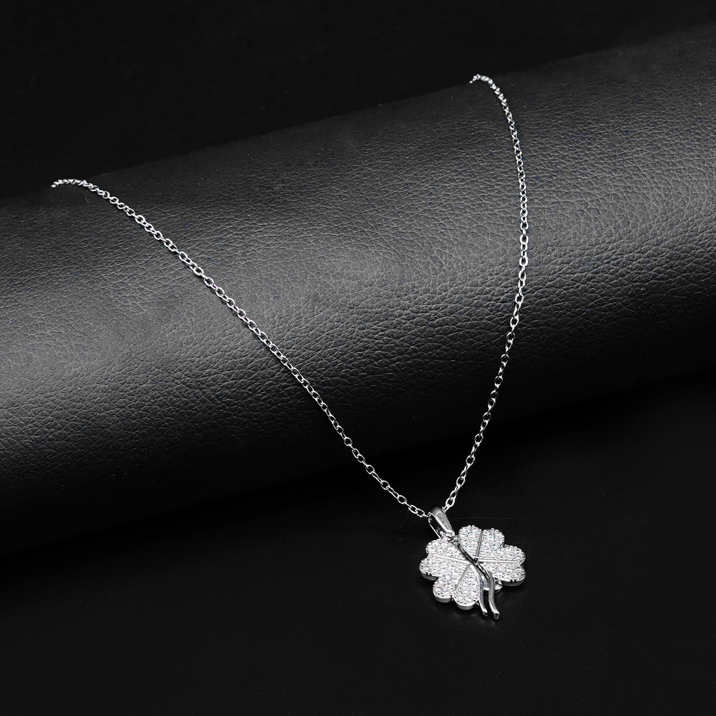 Silver Chic Clover Pendant with Silver Cable Chain -316L