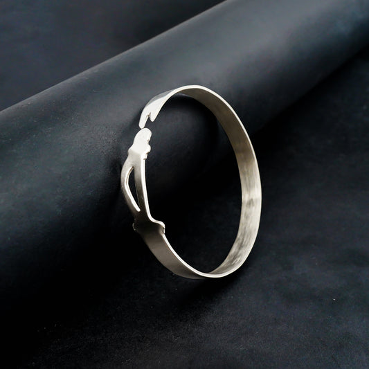 7.5mm Silver Sword Bangle