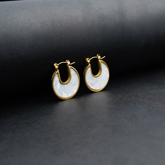 WhiteRetro Circle Earrings