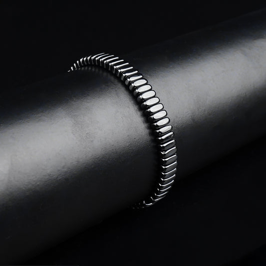 8mm Metallic Black Magneto Band Bracelet