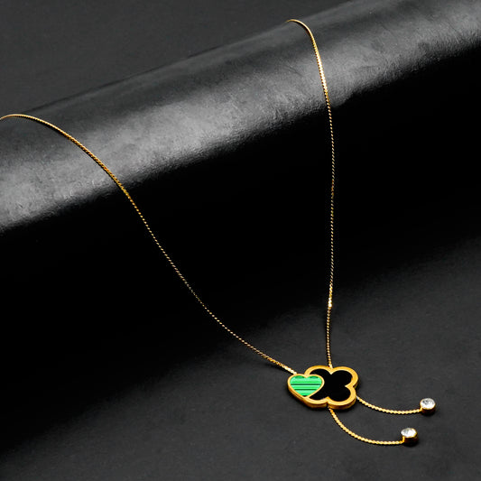 Clover pendant with golden chain -316L