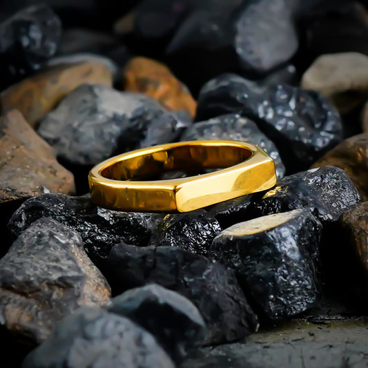 Golden Regal Unisex Ring