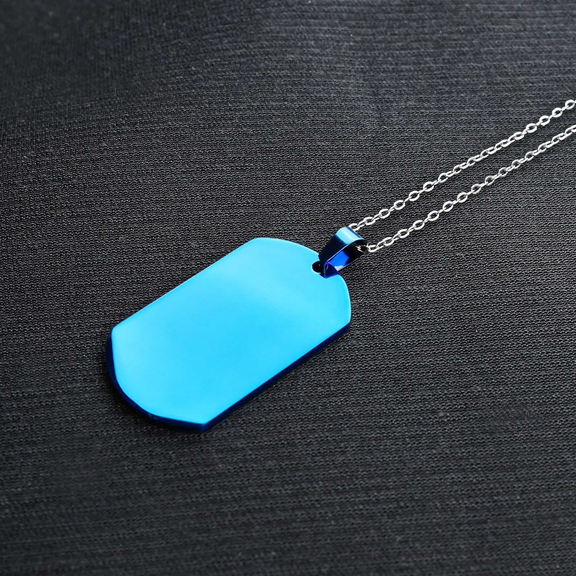2mm Blue Engraving Rectangle pendant with Link chain