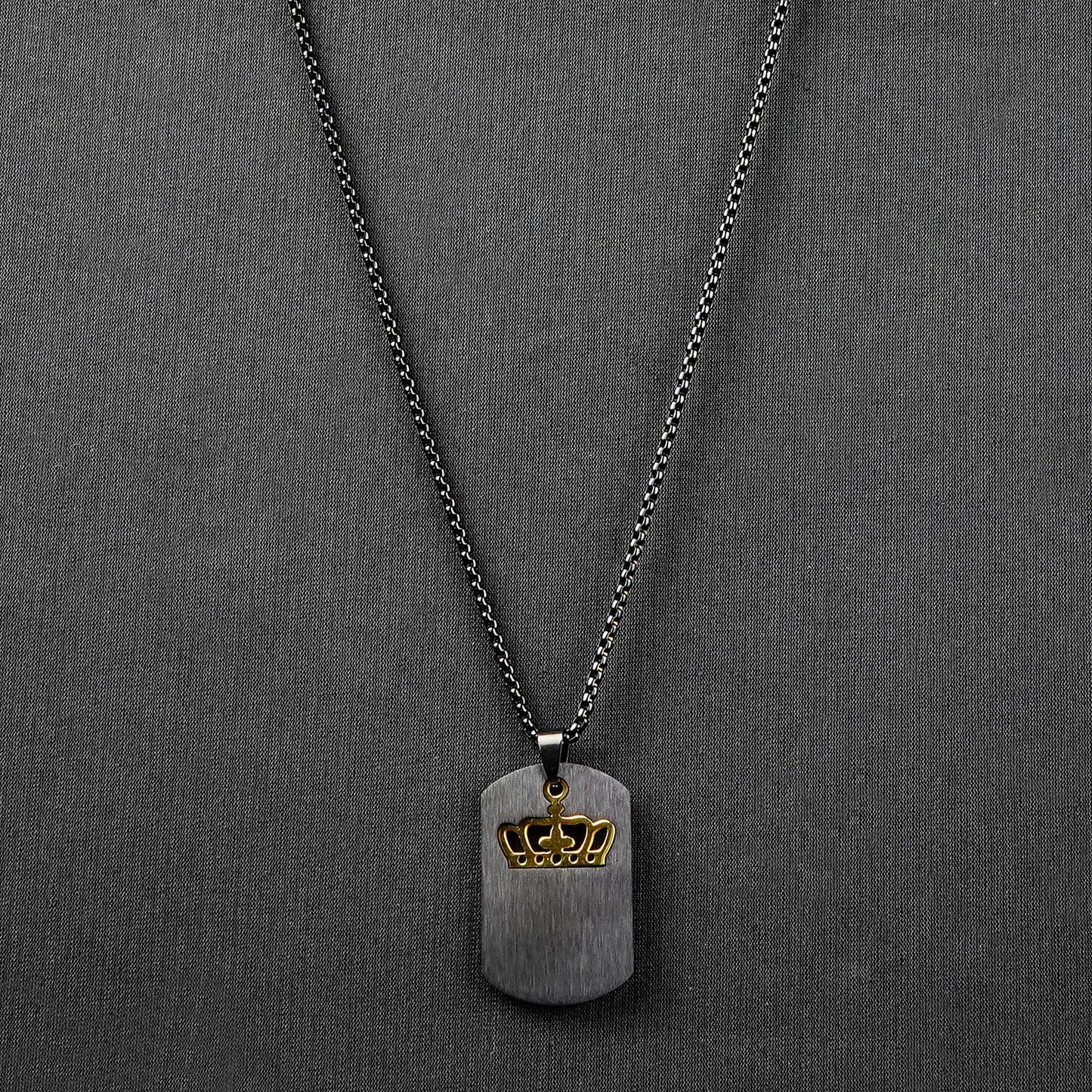 Black Engraving Crown Rectangle pendant with Roundcut chain -316L