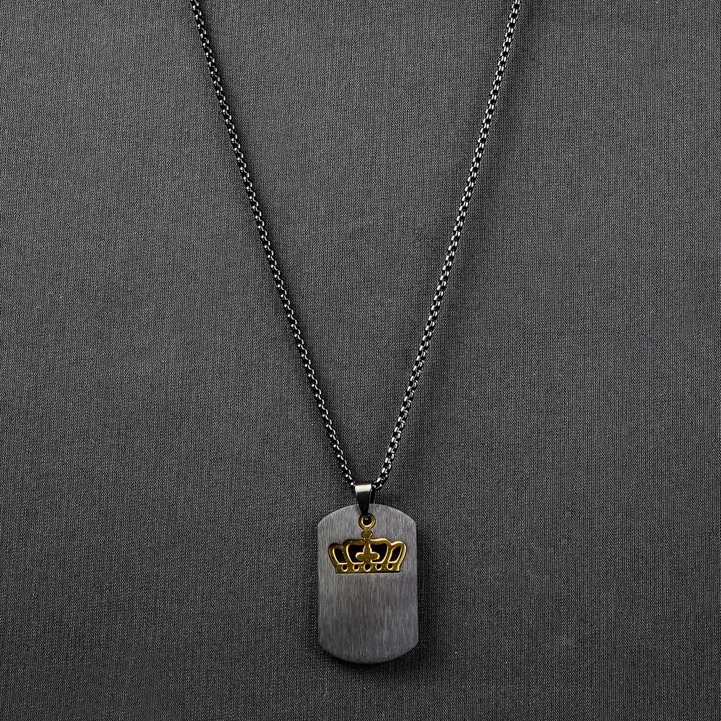 Black Engraving Crown Rectangle pendant with Roundcut chain