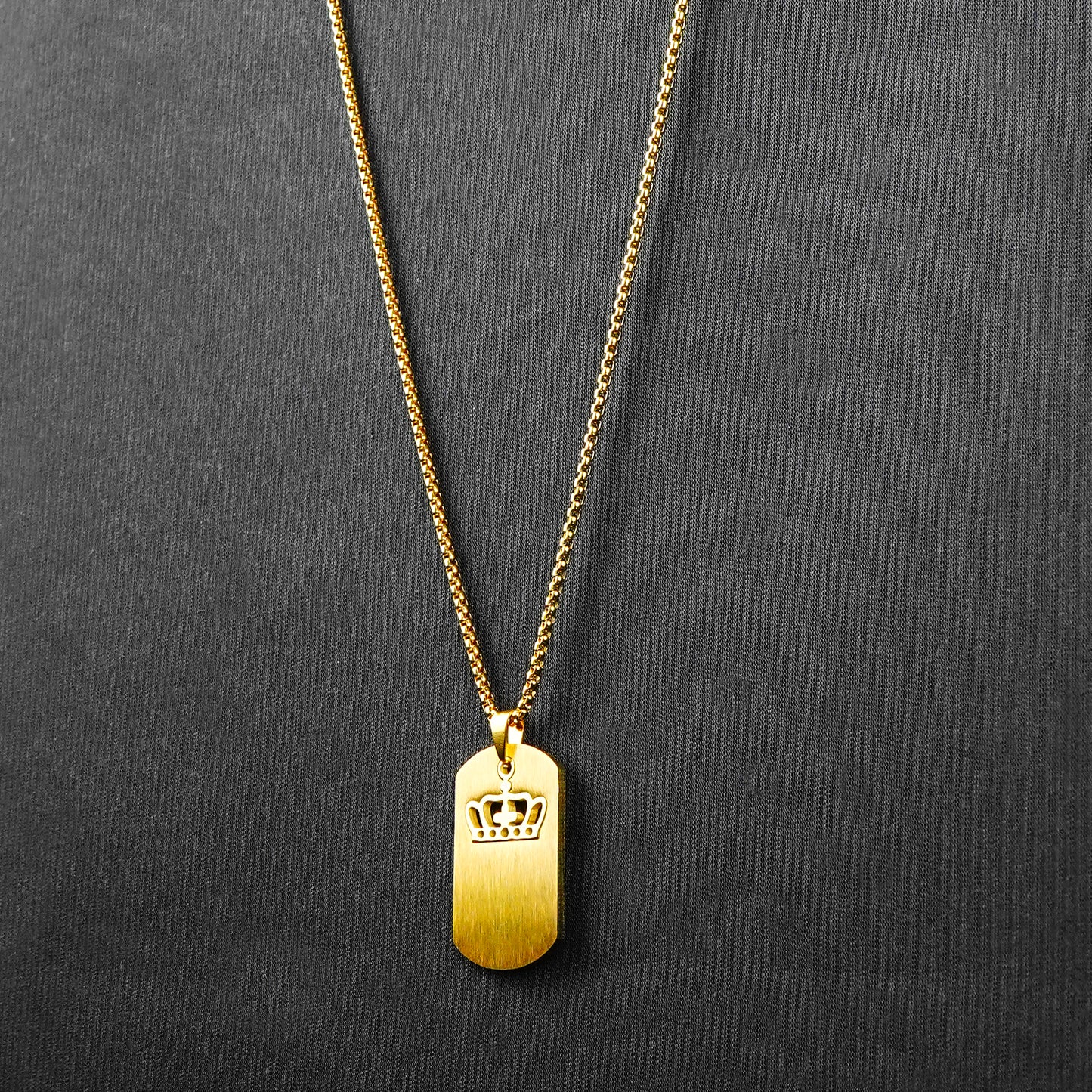 Golden Engraving Crown Rectangle pendant Chain