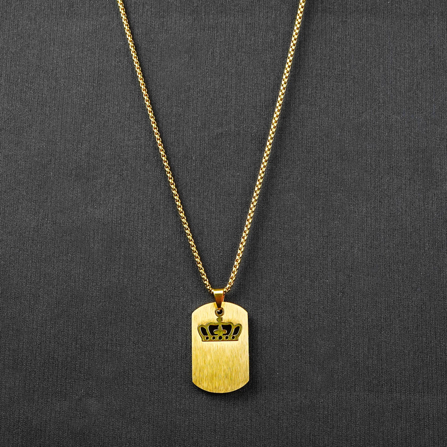 Golden Engraving Crown Rectangle pendant with Roundcut chain