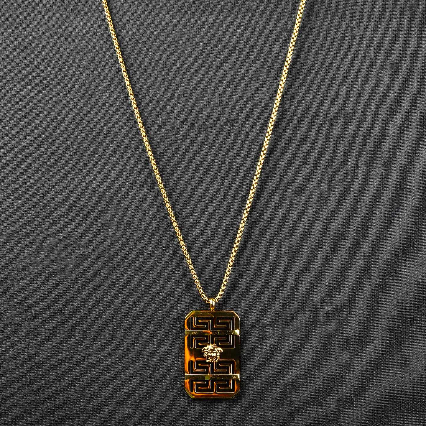 Golden Rectangle meander pendant with Roundcut chain -316L